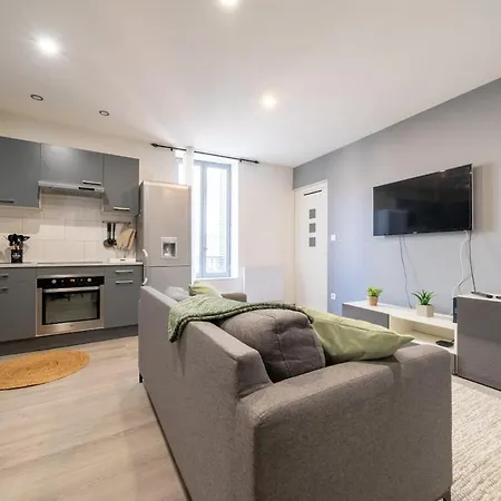 L'echappee Grise Apartment Montélimar