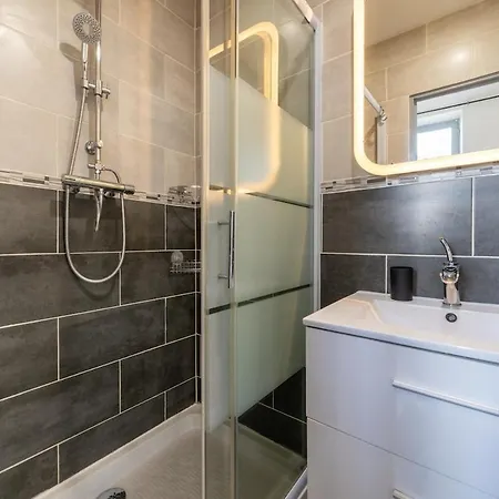 Apartment L'echappee Grise
